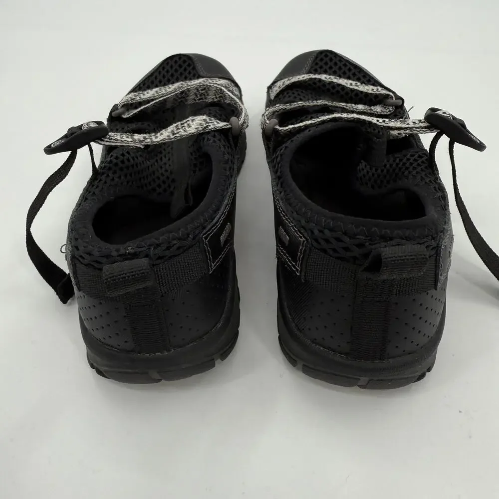 CHACO Kids Black Size 5 Closed Toe Adjustable Water Hiking Outdoor Shoe
